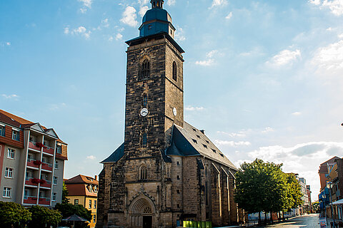 Margarethenkirche und Neumarkt